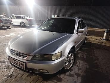 accord cl: Хонда аккорд 1998 года Седан серебристого цвета (4 двери) — 2