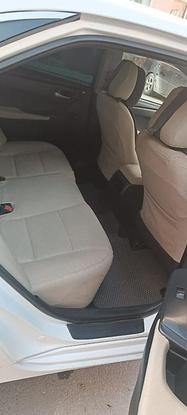 prius 2006: Toyota Camry: 2017 г., 2.5 л, Автомат, Гибрид, Седан — 3