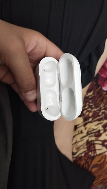 realme buds: Вакуумные, Apple, Б/у, Беспроводные (Bluetooth), Классические — 3