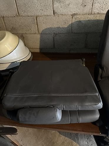 сиденья бмв е36: Третий ряд сидений, Кожа, Lexus 2007 г., Б/у, Оригинал, США — 3