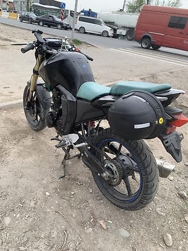 Мотоцикл дорожный (нейкед), черный цвет. Срочно!!!!!!!!