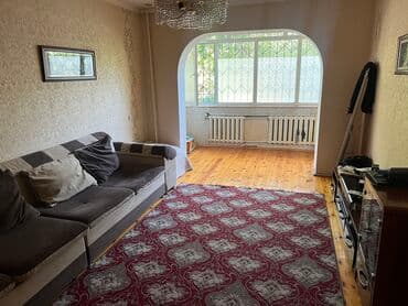 продаю старую 3 квартиру: 3 комнаты, 70 м², 105 серия, 1 этаж, Старый ремонт — 2