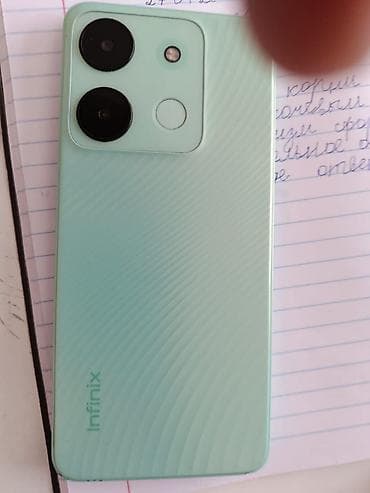 Infinix Hot 7, Б/у, 64 ГБ, цвет - Зеленый