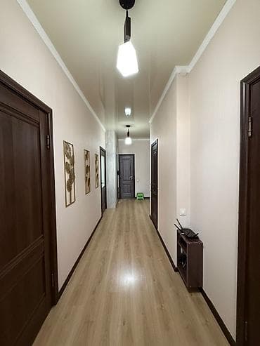 Батирлер: 3 бөлмө, 110 м², Жал мкр (а.и. Жогорку, Ортоңку, Төмөнкү) Элитка, 11 кабат — 3