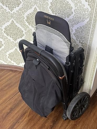 Прогулочная коляска LINING BABY (складная книжка) - Компактное