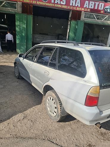 Mitsubishi Lancer: 2000 г., 1.6 л, Ручные, Бензин, Универсал — 5