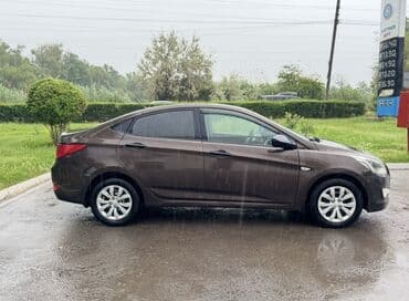 шины на сапок бу: Hyundai Solaris: 2015 г., 1.4 л, Автомат, Бензин, Седан — 3