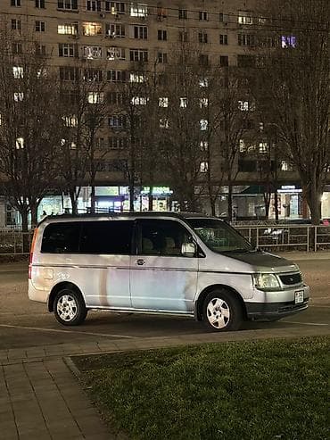 Транспорт: Honda Stepwgn: 2003 г., 2 л, Автомат, Бензин, Минивэн — 4