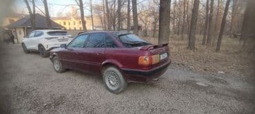 Транспорт: Audi 80: 1992 г., 2 л, Механика, Бензин, Седан — 5