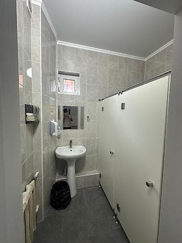 сдаю студию красоты: 367 м², 13 комнат, Бассейн, Бронированные двери, Видеонаблюдение — 6