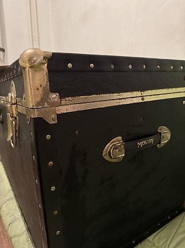 сундук деревянный: ПРОДАЮ ТРИ СУНДУКА 1. Черный 1,05х0,5 (выс.0,5)- 1,000 сом 2 — 3