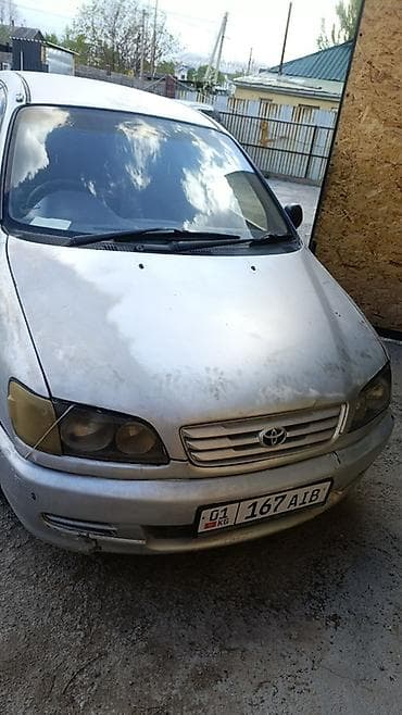 Toyota Ipsum: 1997 г., Автомат, Бензин, Минивэн