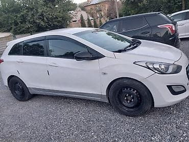 Hyundai i30: 2017 г., 1.6 л, Механика, Бензин, Универсал
