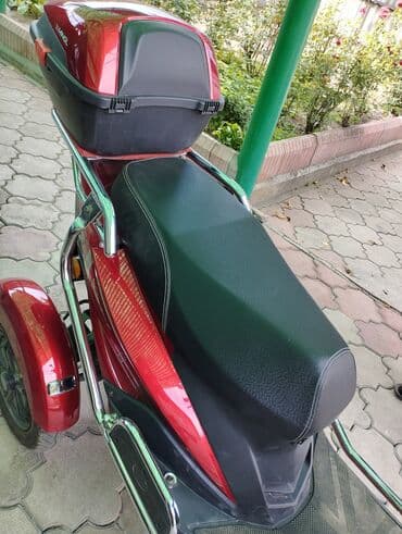 купить кофр на скутер: 100 куб. см, Электро, Новый — 2