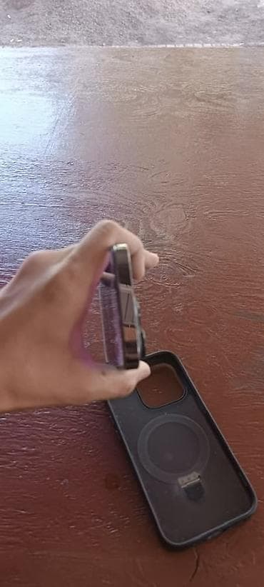 Техника и электроника: IPhone 14 Pro, Б/у, 256 ГБ, Deep Purple, Чехол, 100 % — 6