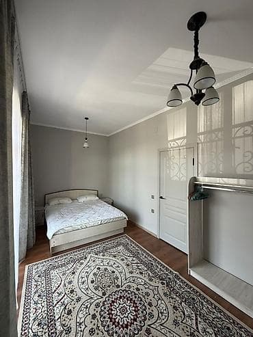 недостроенный дом: 100 м², 3 комнаты, Парковка — 4