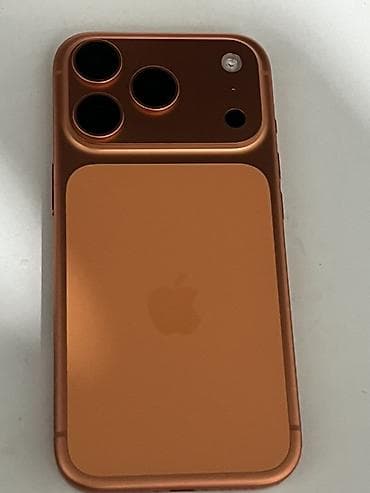 gps tracker: IPhone 17 Pro, Новый, 256 ГБ, Оранжевый, Чехол, 100 % — 2