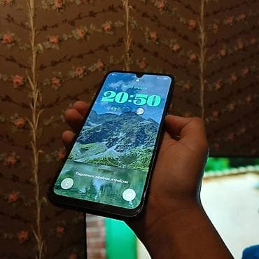 а30 s: Samsung Galaxy A16, Б/у, 128 ГБ, цвет - Черный, 2 SIM — 1