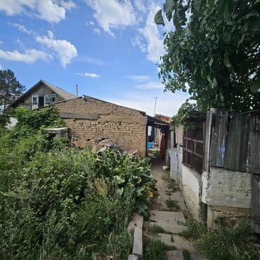 продаю дом бишкек квартира: Дом, 63 м², 6 комнат, Собственник, Старый ремонт — 23