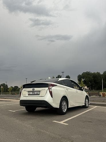 prius 50: Toyota Prius: 2018 г., 1.8 л, Вариатор, Гибрид, Хэтчбэк — 2