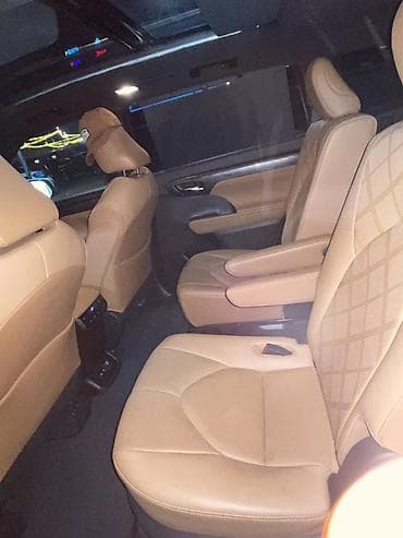 Toyota Highlander: 2020 г., 2.5 л, Автомат, Гибрид, Кроссовер — 9