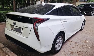 машина toyota prius: Toyota Prius: 2016 г., 1.8 л, Автомат, Гибрид, Лифтбек — 3