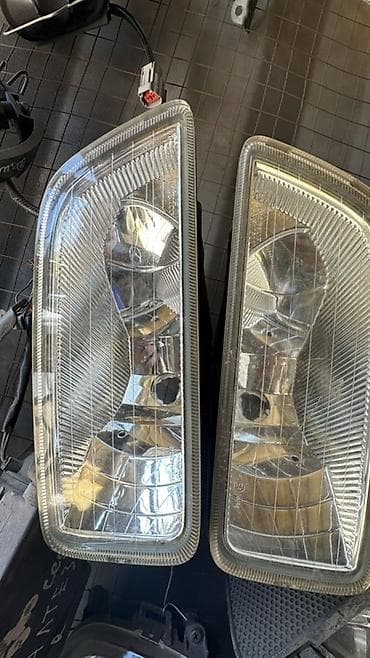 Комплект передних фар Honda