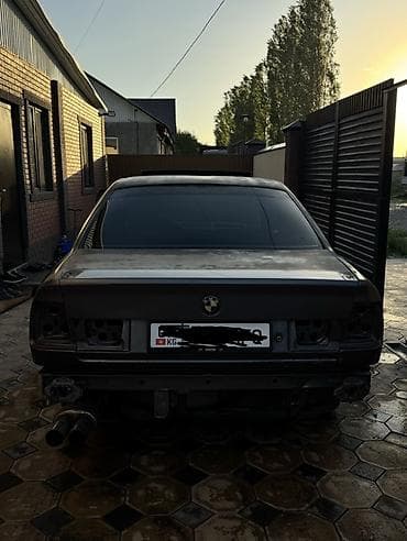 дверные карты на бмв е34: BMW 5 series: 1993 г., 2 л, Механика, Бензин, Седан — 2