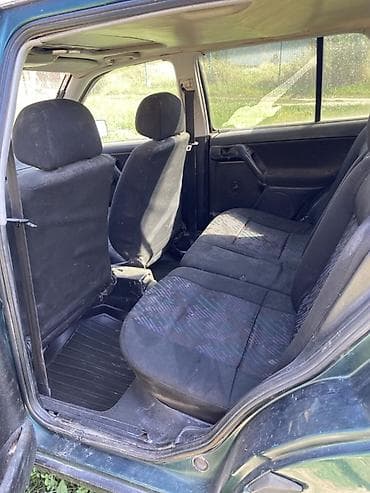 мерседес бенс а: Volkswagen Golf: 1995 г., 1.8 л, Механика, Бензин, Хэтчбэк — 5