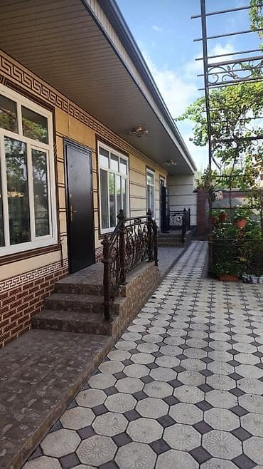 Сдаётся просторный дом с современной отделкой и полной мебелью. - — 6