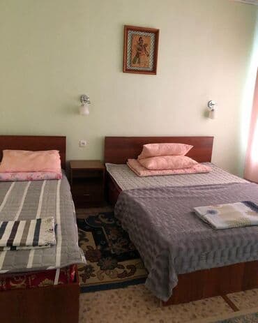 квартиры недорого: Номер, АЛТЫНАЙ Чолпон-Ата, Детская площадка, Парковка, стоянка, Охраняемая территория — 10