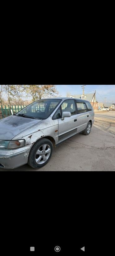 Паркет: Honda Shuttle: 1997 г., 2.2 л, Автомат, Бензин, Универсал — 3