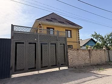4 bedroom: Продаётся двухэтажный частный дом с просторным двором и высоким глухим — 1