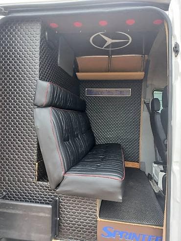 Mercedes-Benz Sprinter — грузопассажирский фургон с доработанным