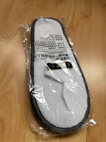 отельные тапочки: ОДНОРАЗОВЫЕ ТАПОЧКИ. Пара одноразовых тапочек белого цвета с закрытым — 2