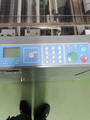 оборудование для типографии: Duplo DC-615 Бумагорезательная +биговальная машина. Тип самонаклада — 2