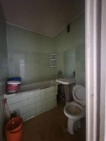 106 серия квартира: 1 комната, 36 м², 106 серия, 7 этаж, Старый ремонт — 4