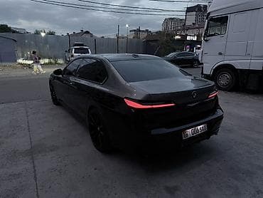 BMW 7 series: 2022 г., 3 л, Автомат, Бензин, Седан — 4