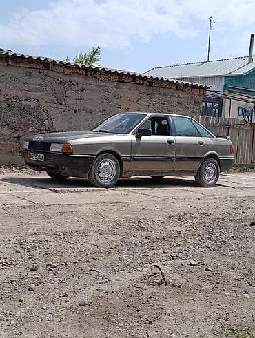 mini ev: Audi 80: 1988 г., Бензин, Седан — 1