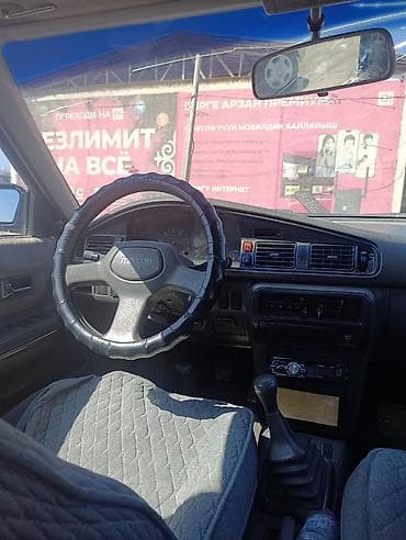 полироль авто: Mazda 626: 1989 г., Ручные, Бензин, Седан — 4