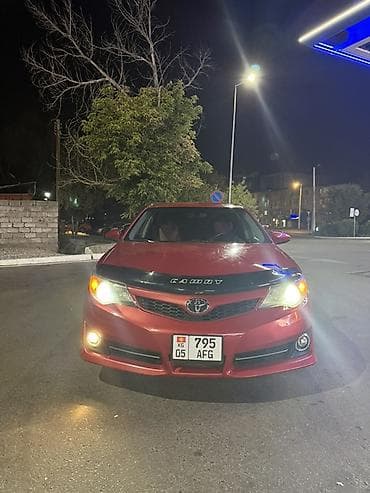 накладка камри: Toyota Camry: 2012 г., 2.5 л, Автомат, Бензин, Седан — 3