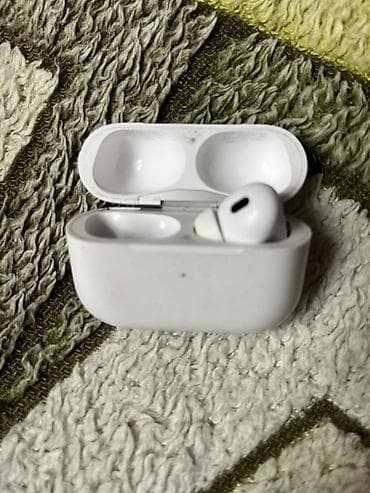 samsung galaxy a01 core: AirPods Pro 2 Беспроводные наушники-вкладыши с зарядным кейсом - — 1