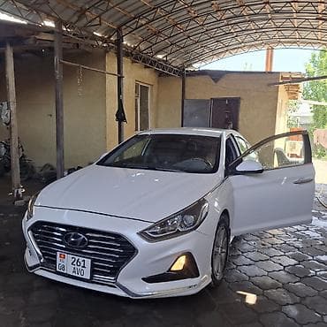 Hyundai Sonata: 2018 г., 2 л, Автомат, Газ, Седан