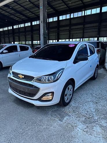 арзан машина жугли: Chevrolet Spark: 2021 г., 1 л, Вариатор, Бензин, Хэтчбэк — 2