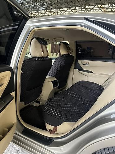 чехлы приус: Toyota Camry: 2016 г., 2.5 л, Автомат, Гибрид, Седан — 3