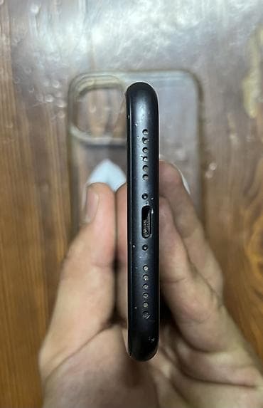 hyperx haste: IPhone 11, Б/у, 128 ГБ, Черный, Чехол, 85 % — 5