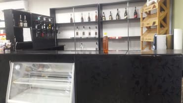 пивные оборудование: Продаю полностью оборудование для разливного пива, стойка, 2 шкафа, 1 — 4