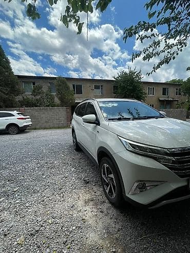 Продажа авто: Toyota Rush: 2021 г., 1.5 л, Робот, Бензин, Кроссовер — 2