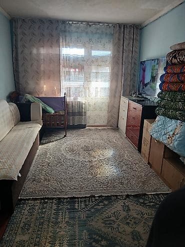 2 комнаты, 43 м², Индивидуалка, 2 этаж, Старый ремонт