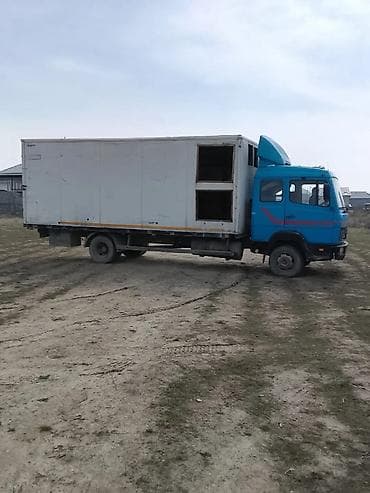 компрессор субару: Жүк ташуучу унаа, Mercedes-Benz, Колдонулган — 3